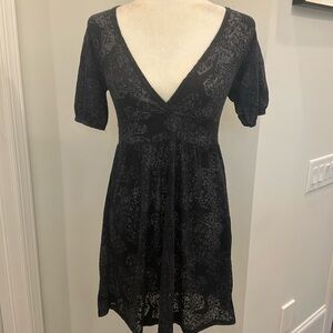 NWT- Ophelia Francesca’s Collection Mini Gray and Black dress.